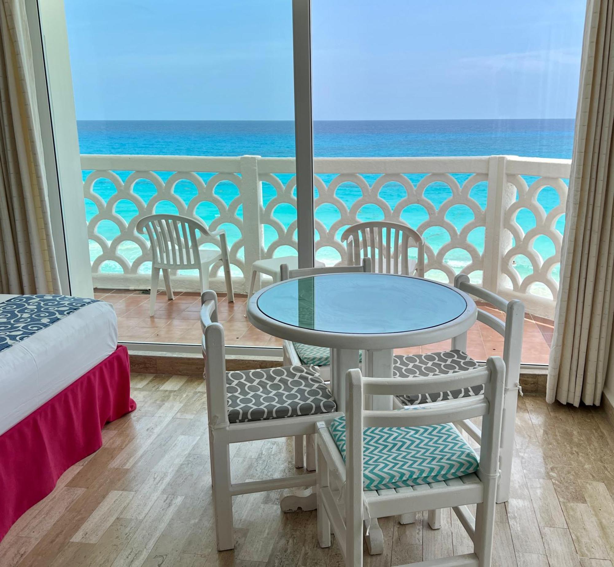 Beachside Apartments Канкун Экстерьер фото
