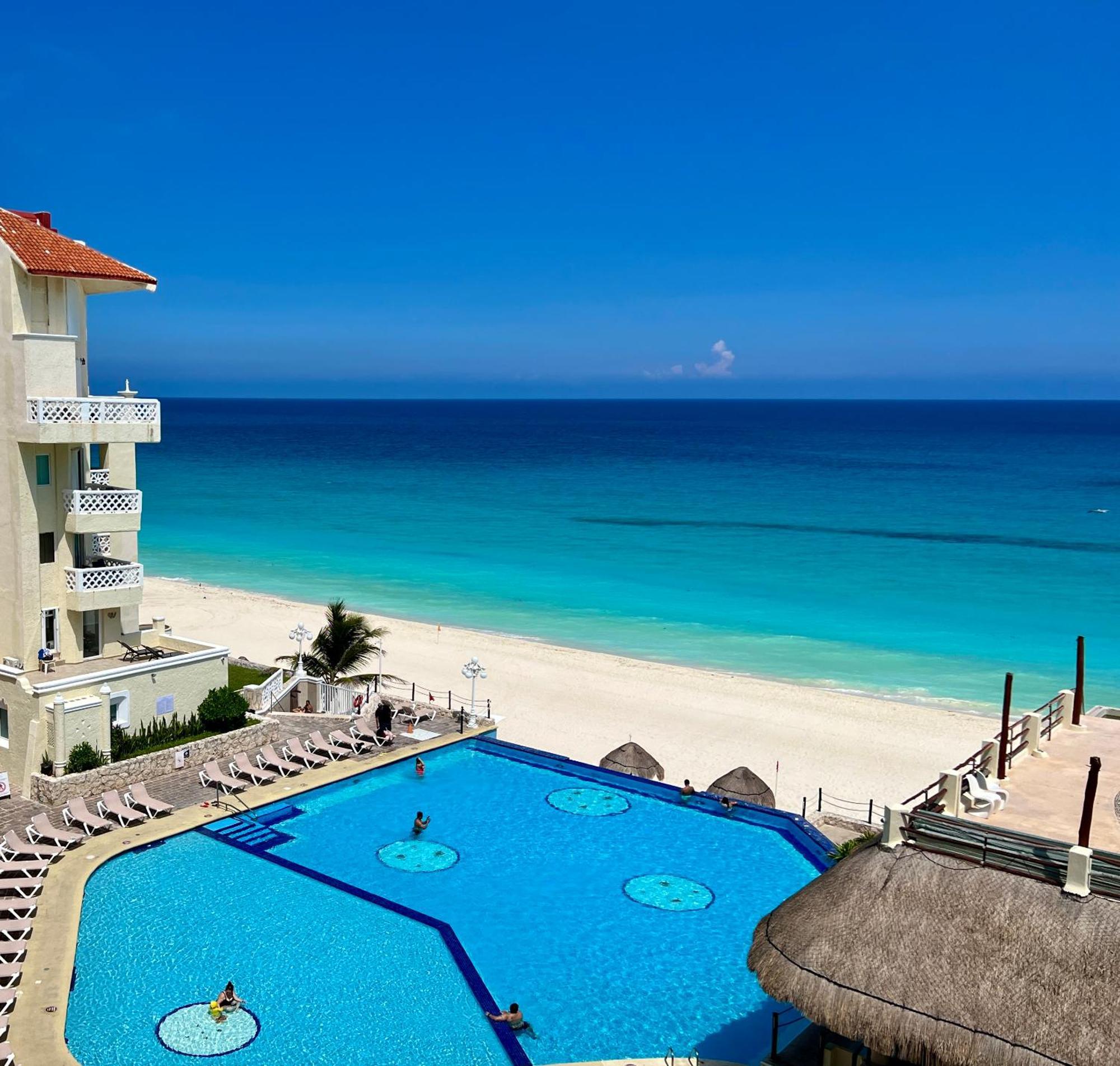 Beachside Apartments Канкун Экстерьер фото