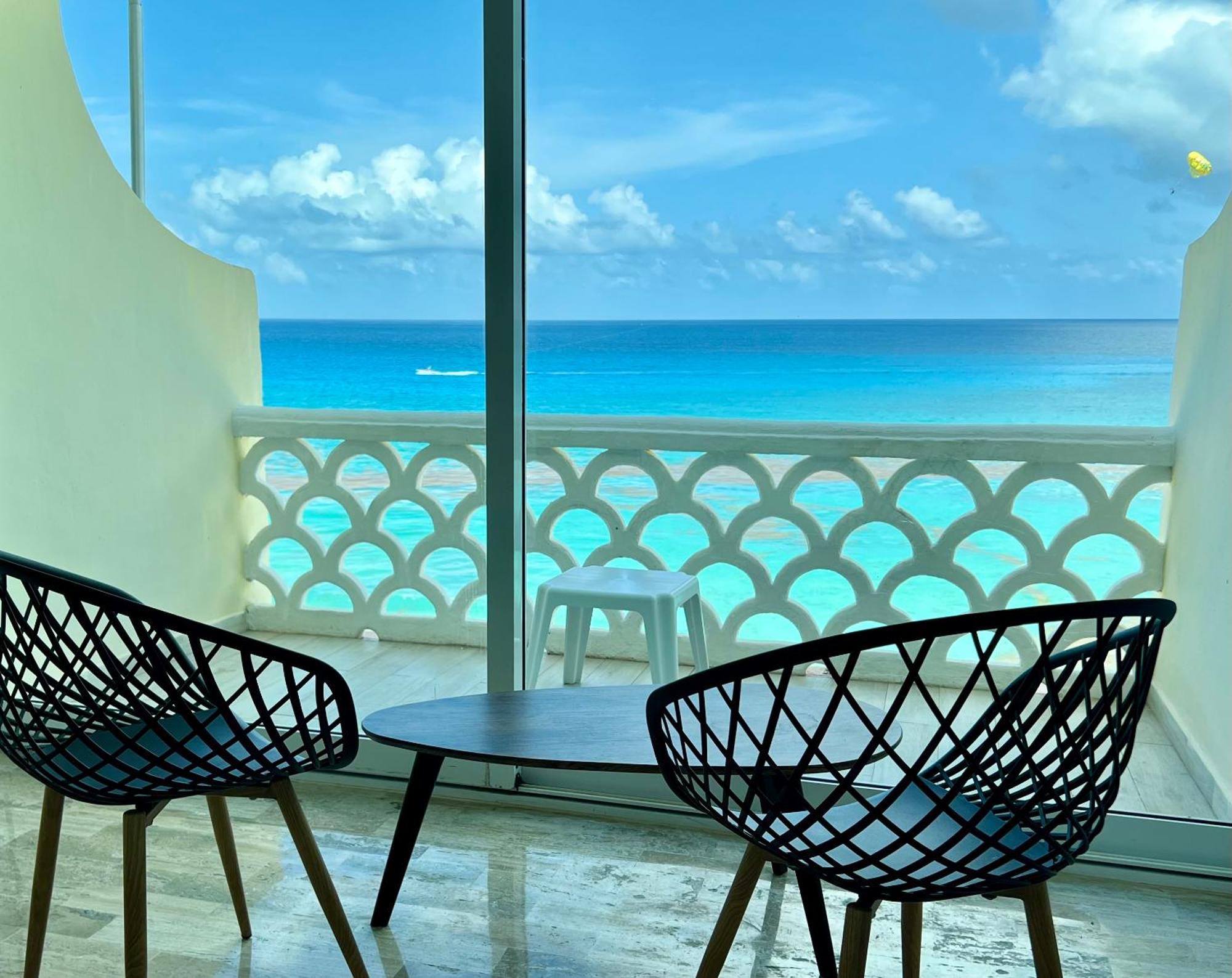 Beachside Apartments Канкун Экстерьер фото