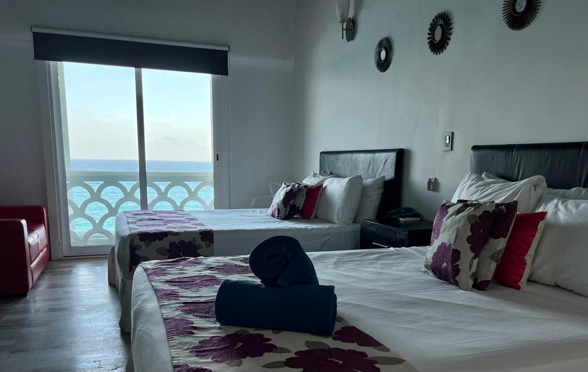 Beachside Apartments Канкун Экстерьер фото