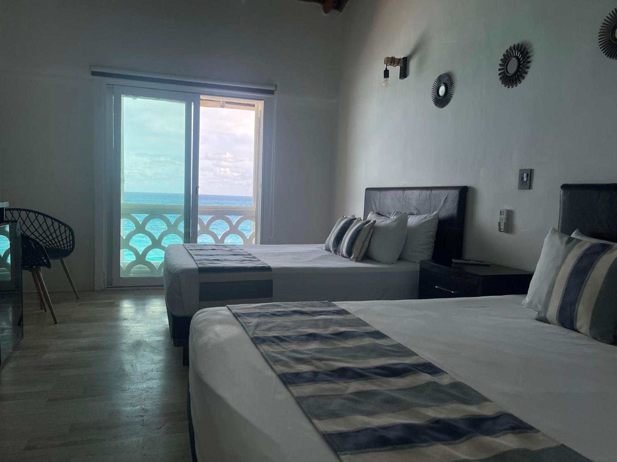 Beachside Apartments Канкун Экстерьер фото