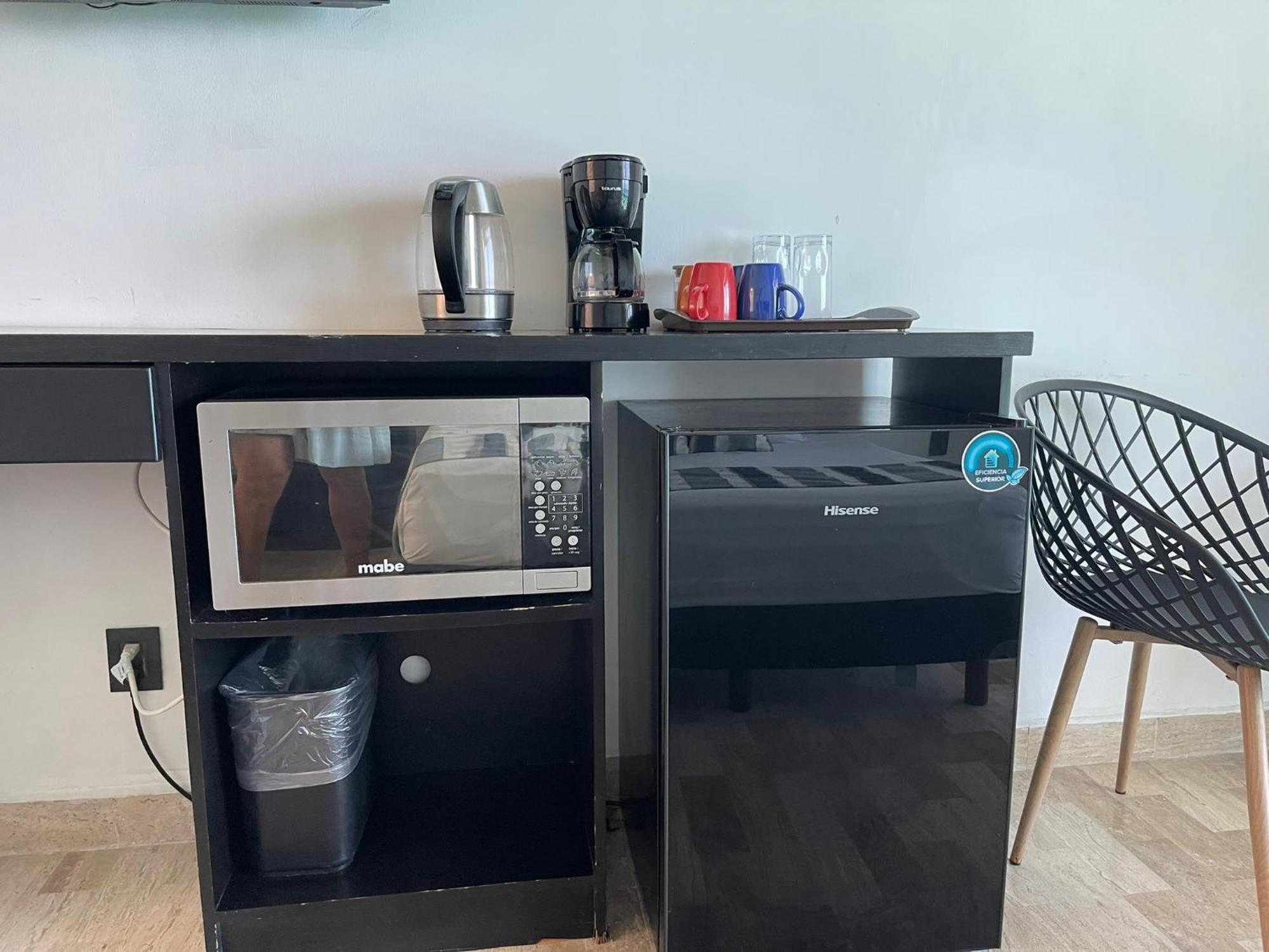Beachside Apartments Канкун Экстерьер фото